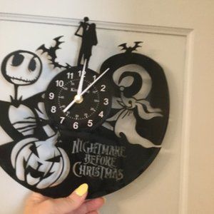Nightmare Before Christmas wall clock made from record works great